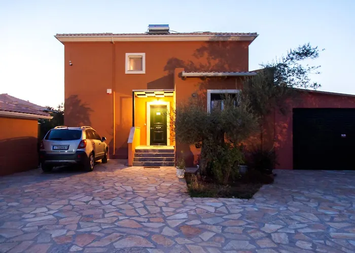 Villa Voula Agios Ioannis *